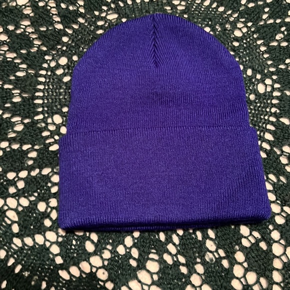 Royal blue beanie - Picture 2 of 2